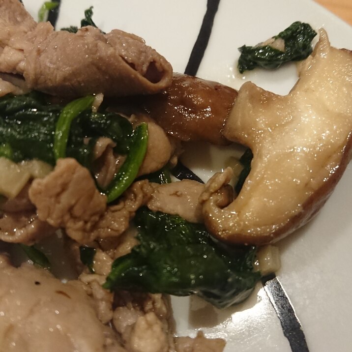 簡単!ほうれん草としいたけの炒め物